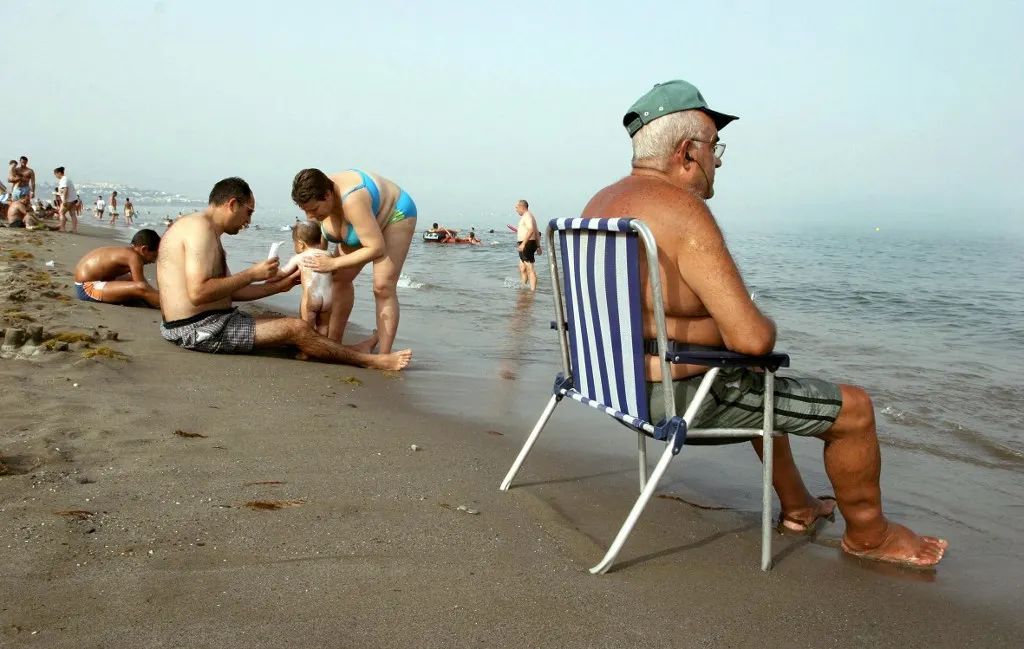 Ten colourful characters you're likely to spot at Spain's popular beaches