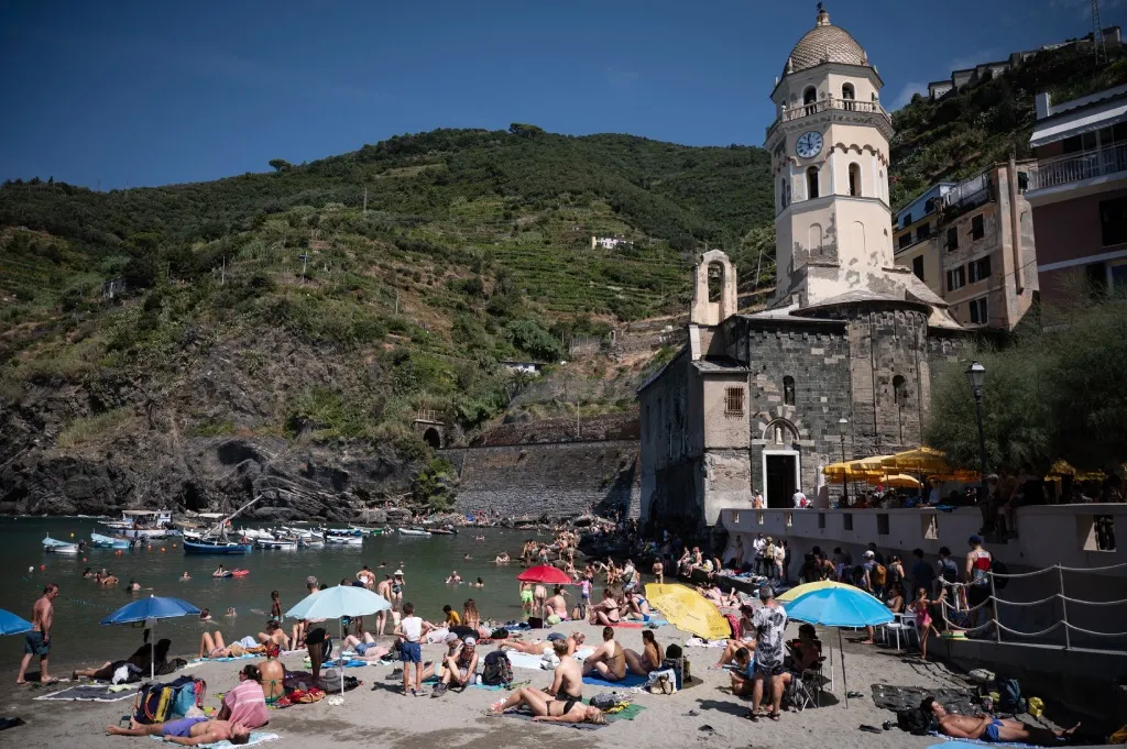 The seven signs that August has arrived in Italy