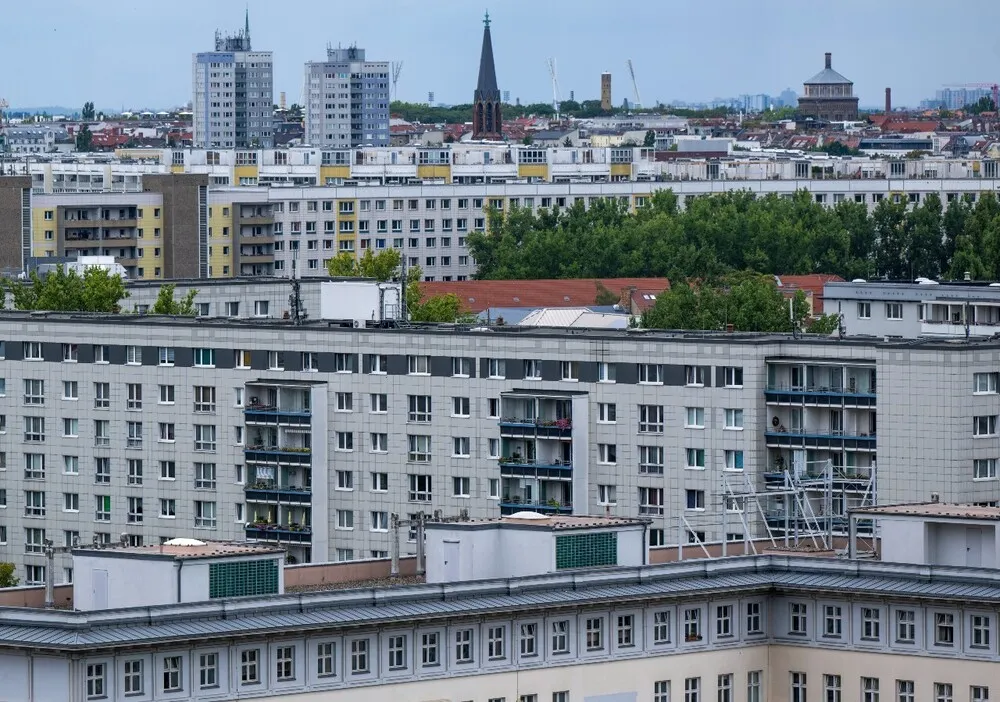 Germany’s interior ministry puts forward plan to block housing socialisation in Berlin