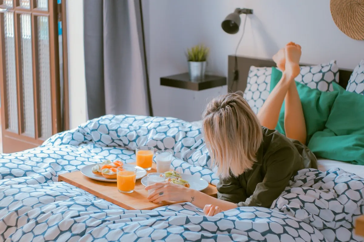 Am I allowed to house swap if I'm a tenant in Spain?