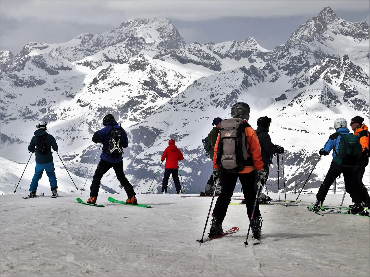 How do the rules on dual citizenship in Switzerland compare to the rest of Europe?