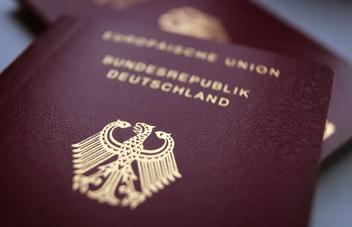 Investigation uncovers fake integration certificates for sale in Germany