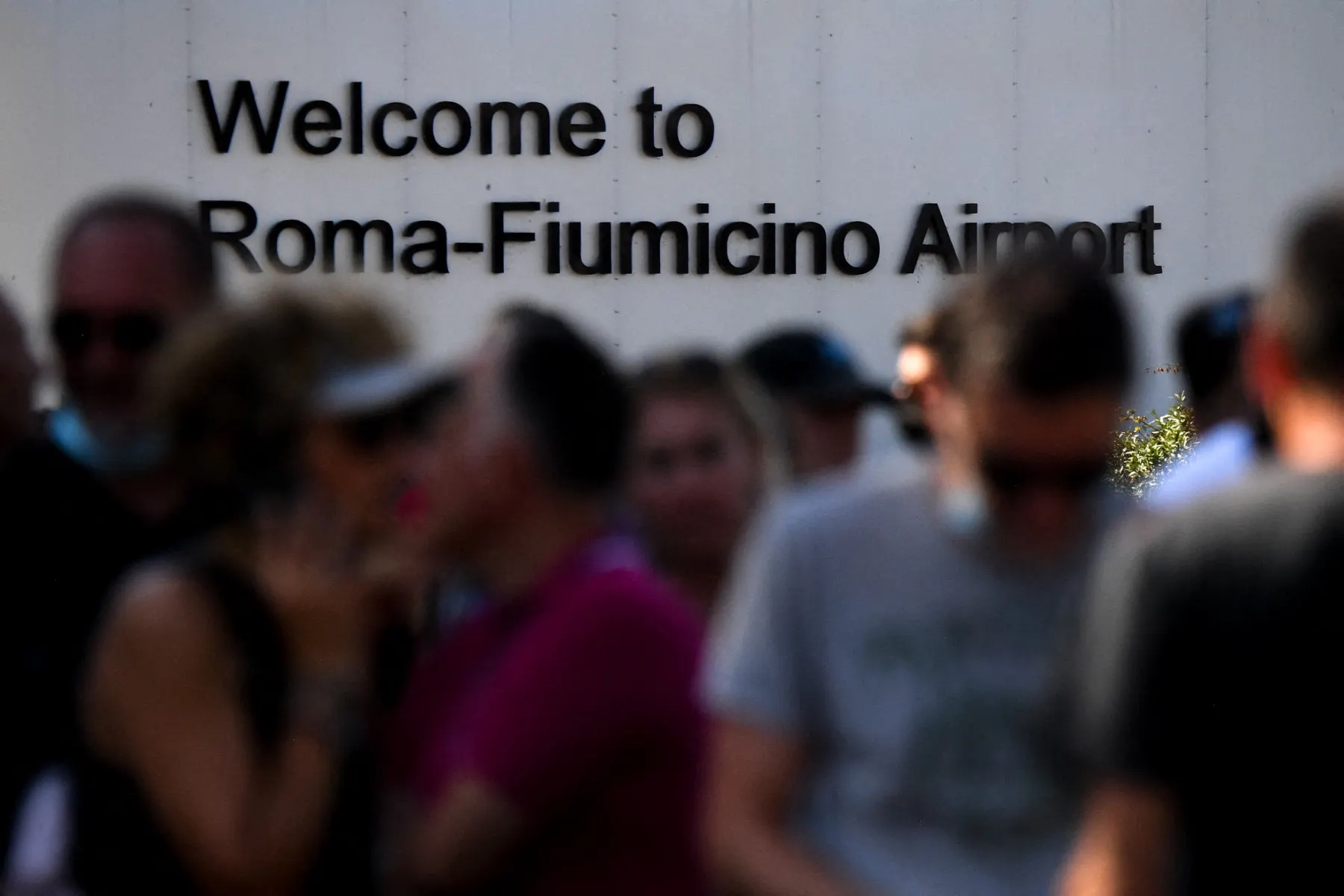 AFP__20210924__9NF8HN__v3__Preview__ItalyLabourSocialAlitaliaProtest.jpg@webp