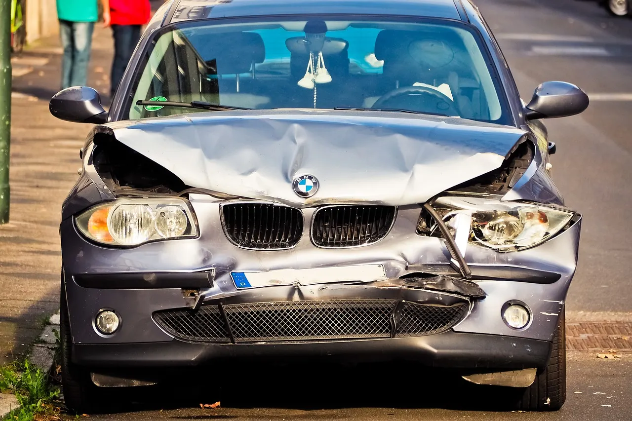
            How to switch car insurance providers in Germany without losing cover
        