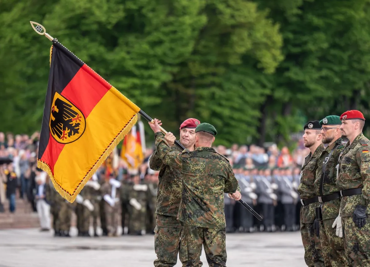 Military service ‘could be made mandatory’ says German Defence Minister