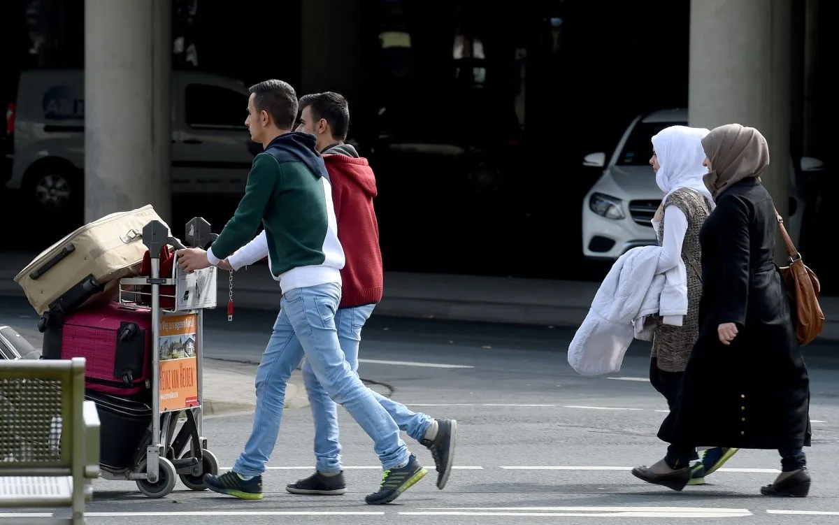 Germany moves to end family reunification for refugees