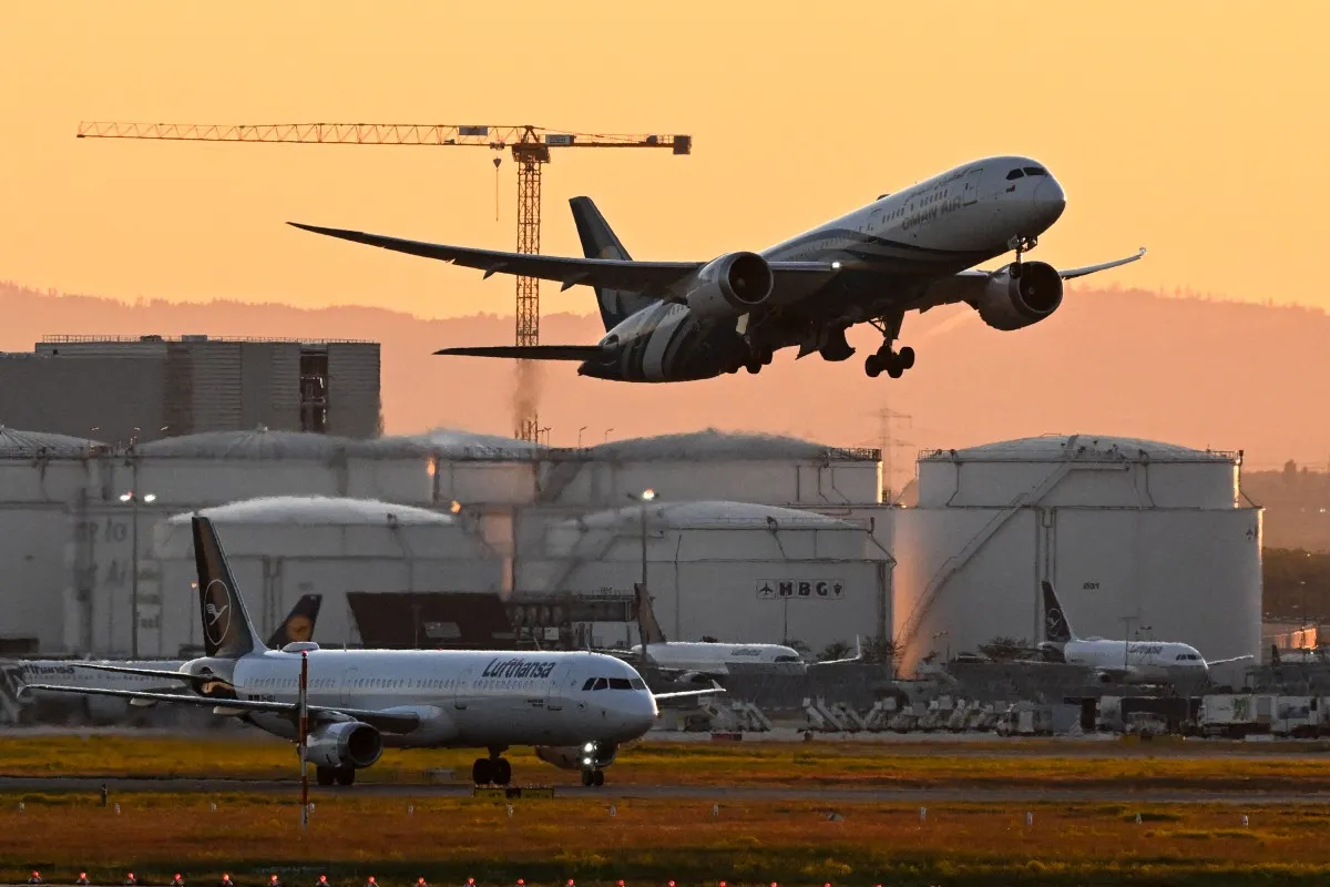 Lufthansa suspends Tel Aviv flights to May 6 after airport attack