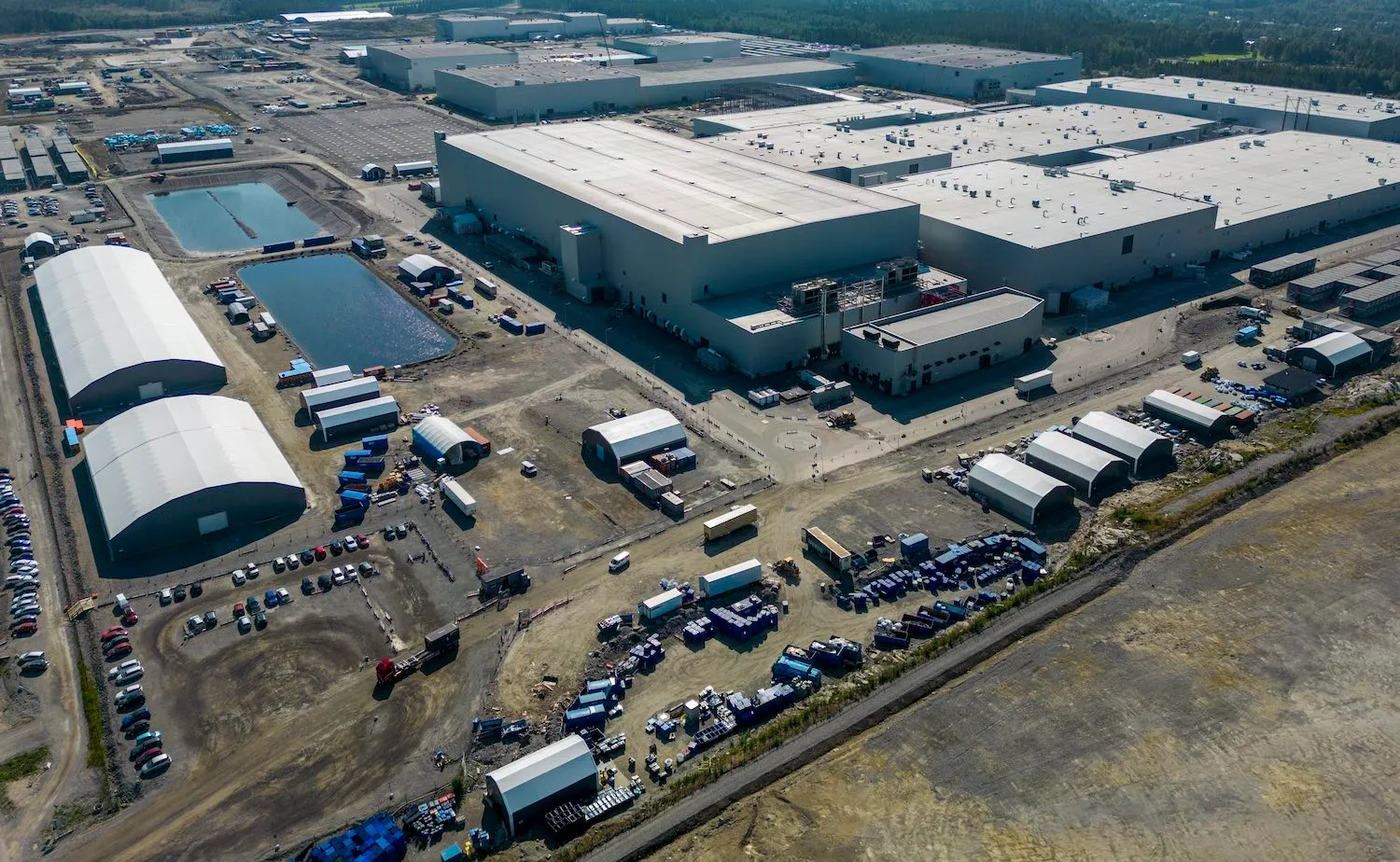 Bankrupt Swedish battery maker Northvolt to end production in June