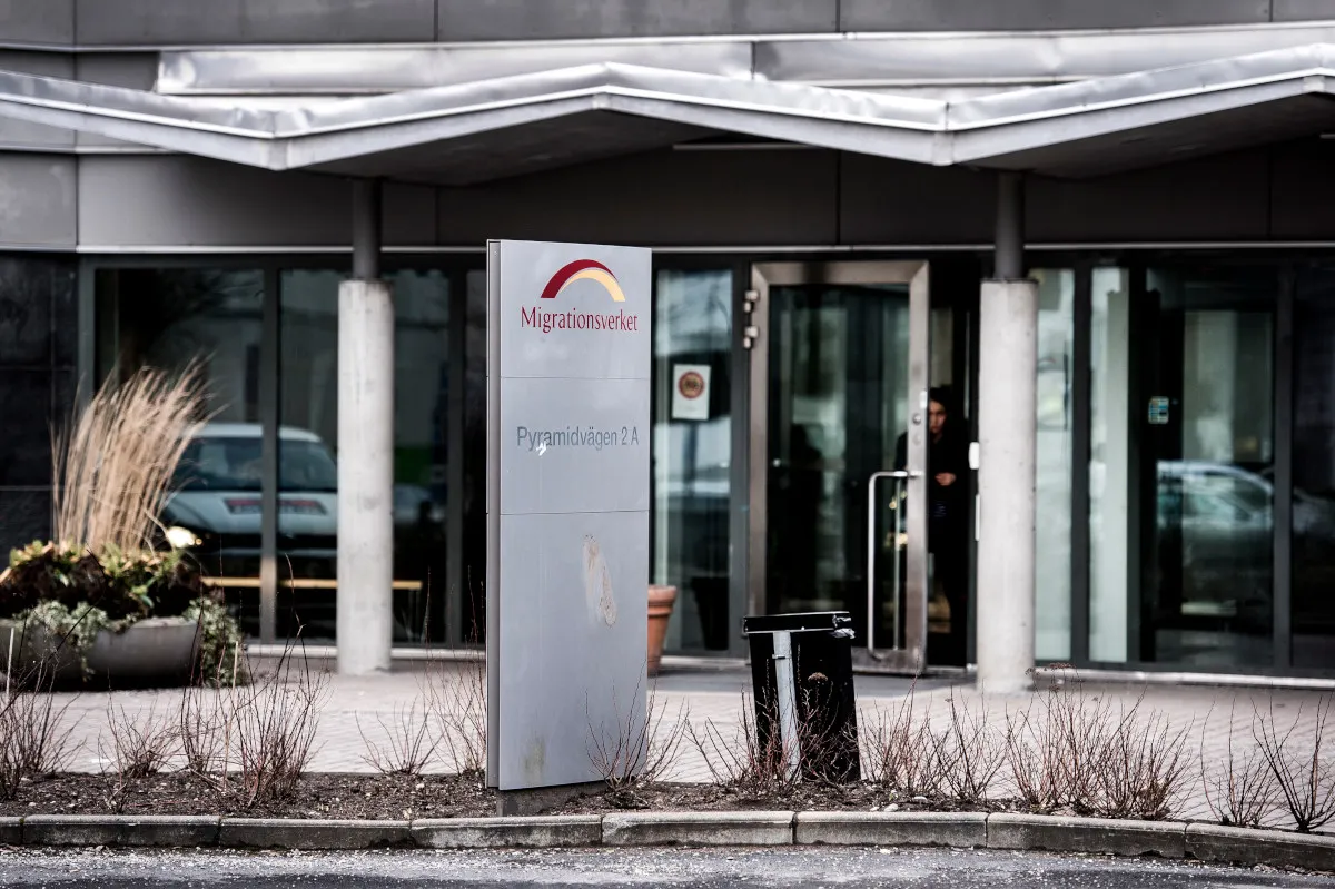 Sweden's security checks force Migration Agency to halt approvals of citizenship applications