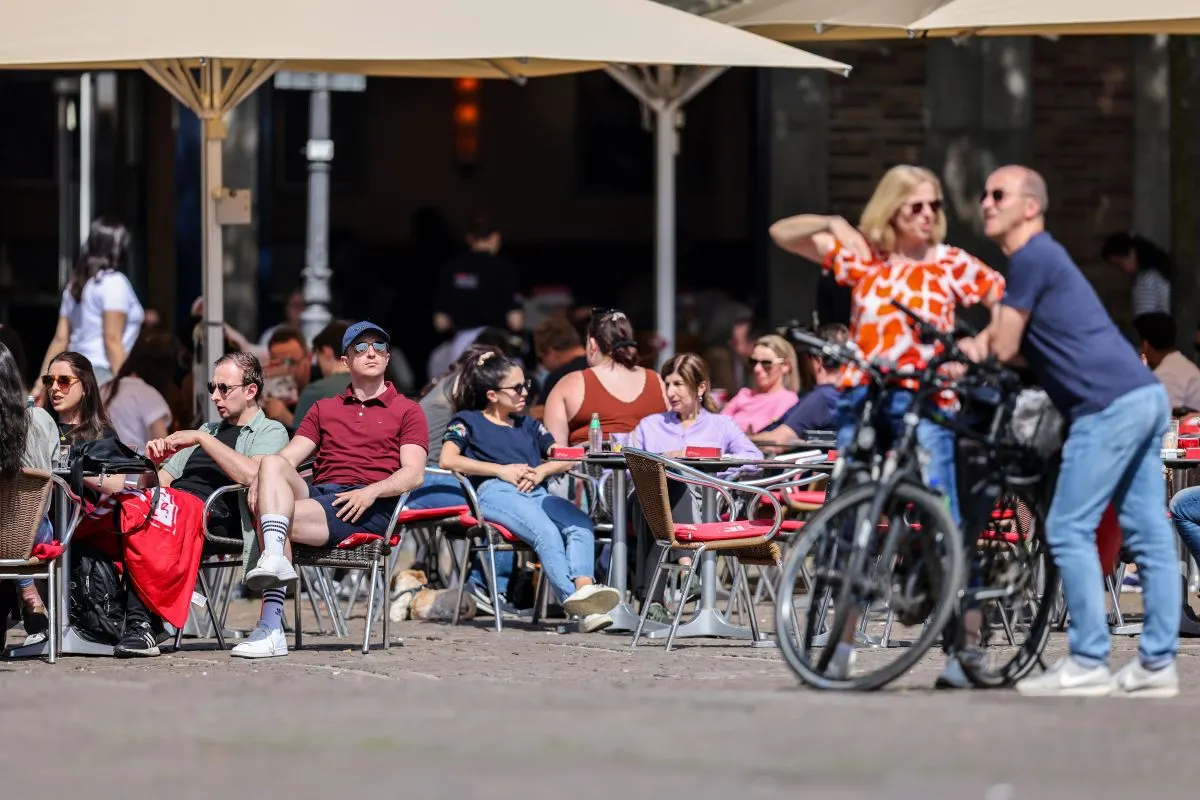 What are your responsibilities as a foreign resident in Germany?