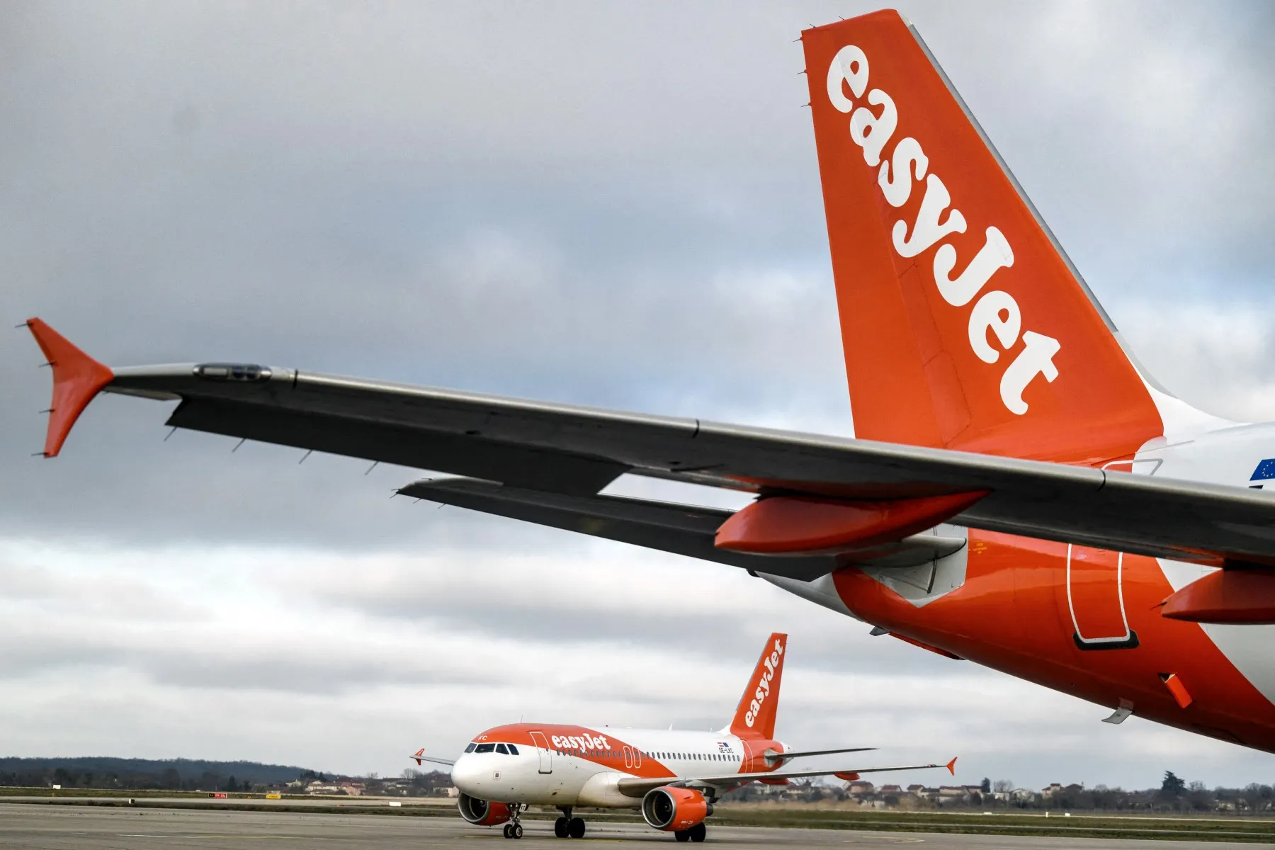 80 flights cancelled on third day of easyJet strikes in Spain