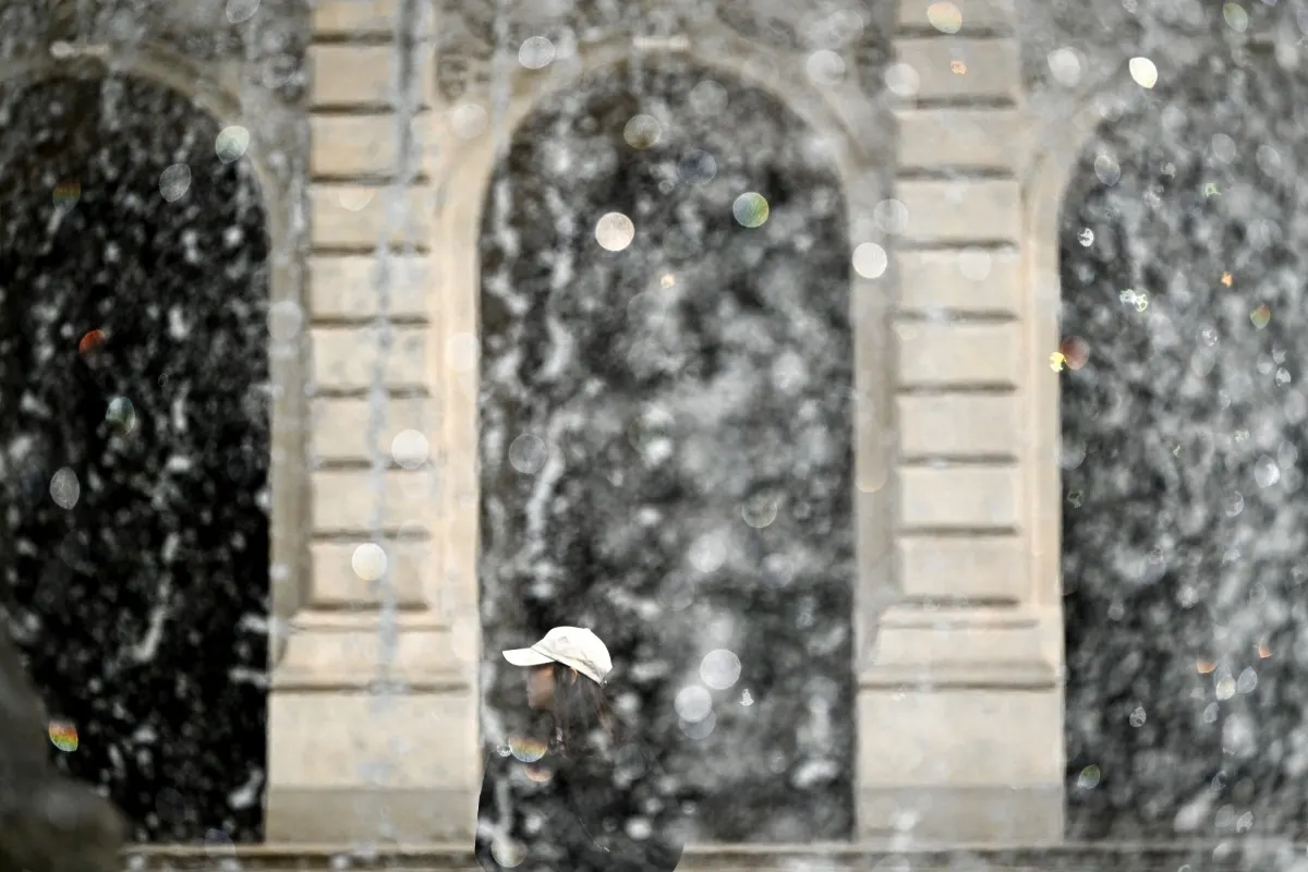 Inside Germany: The mixed messages confusing foreign workers and extreme heat on its way