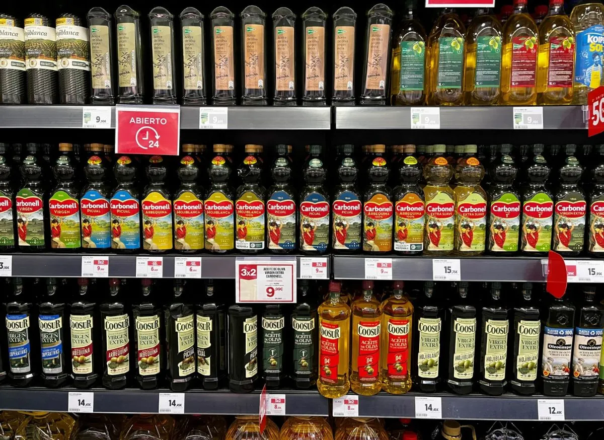 Spain to take surplus olive oil off the market to ensure prices stay high