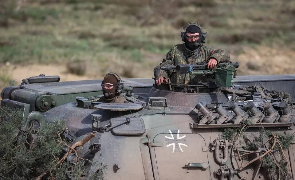 Survey shows majority of Germans in favour of return to conscription