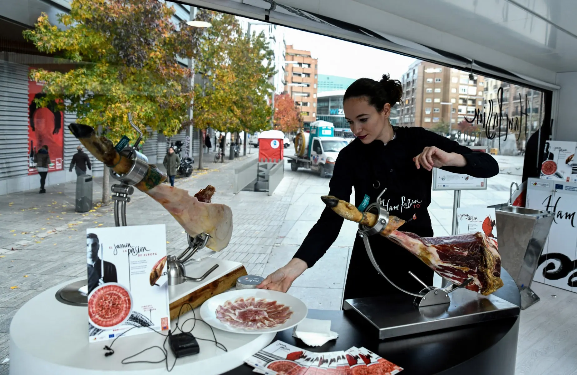 Setting up an export business: Six Spanish food products in demand abroad