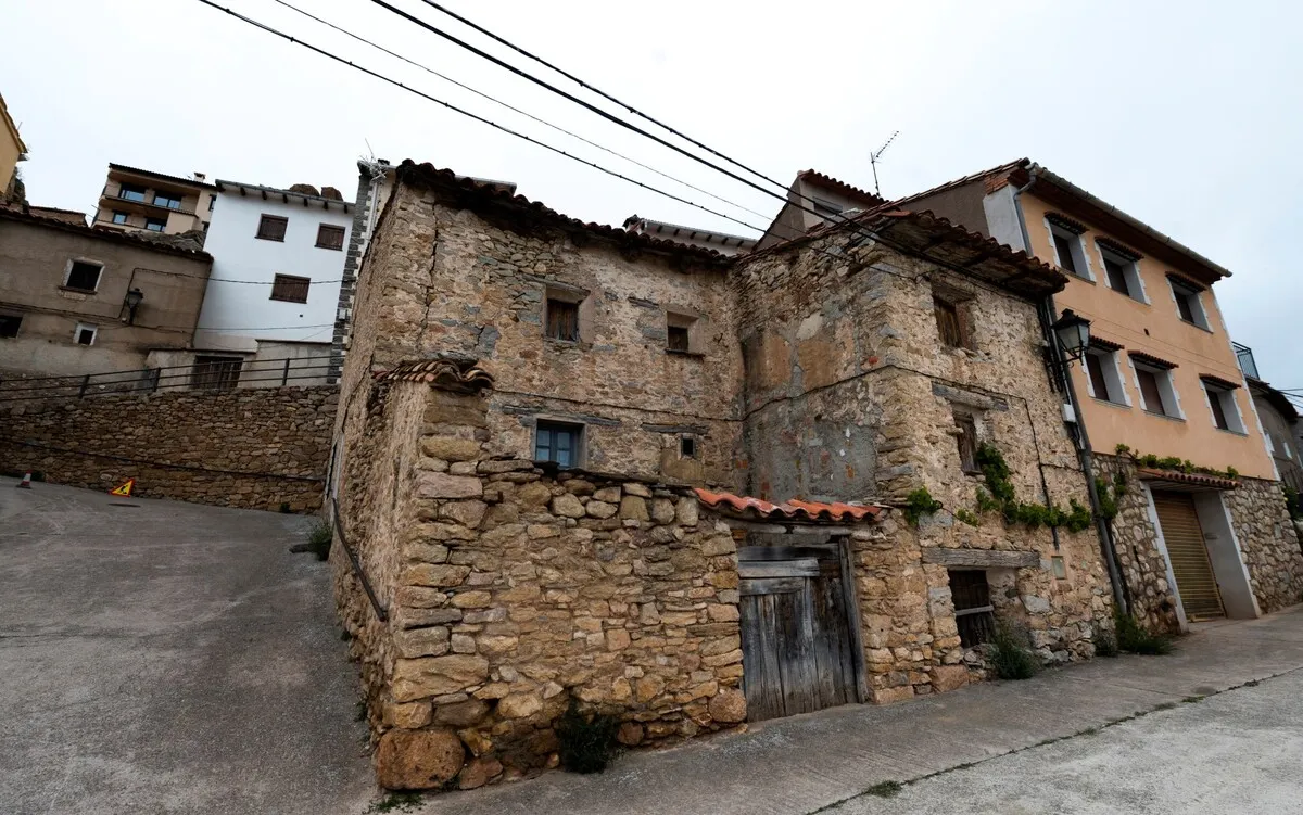 Does Spain have €1 homes?