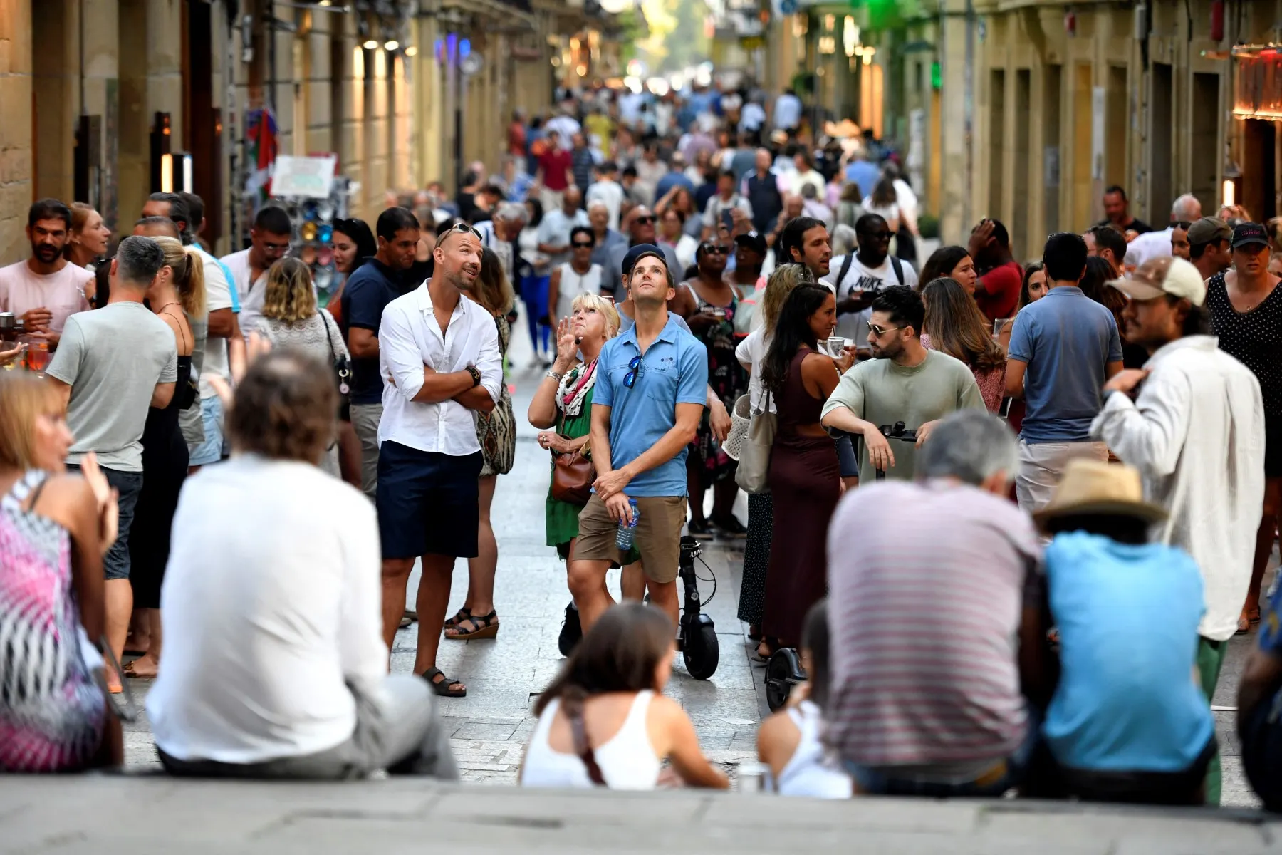 Why are fewer American tourists visiting Spain this summer?