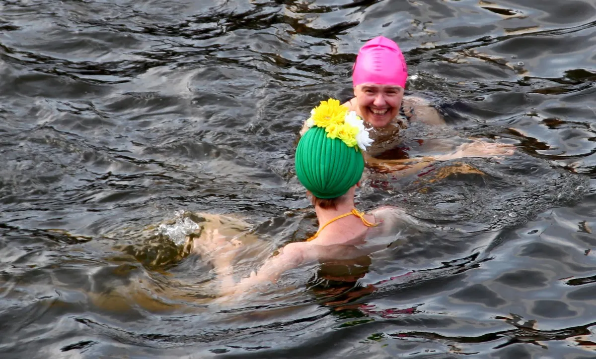 In which German cities can you swim in the river?