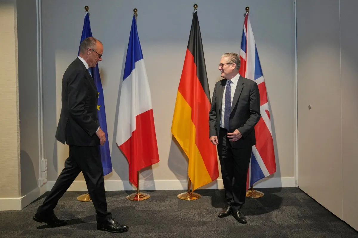 Merz makes first trip to London to make ‘friendship’ pact