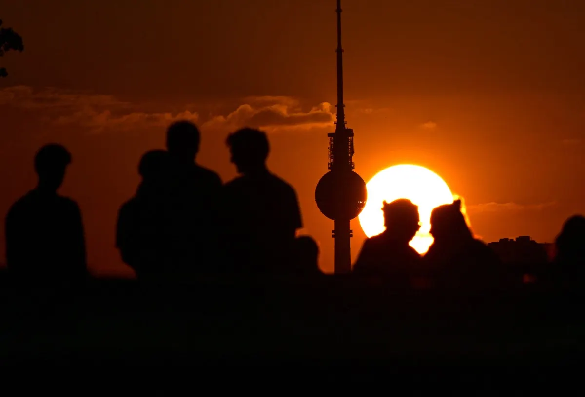 Inside Germany: Summer heatwaves, budget changes and Bavarian sea monsters