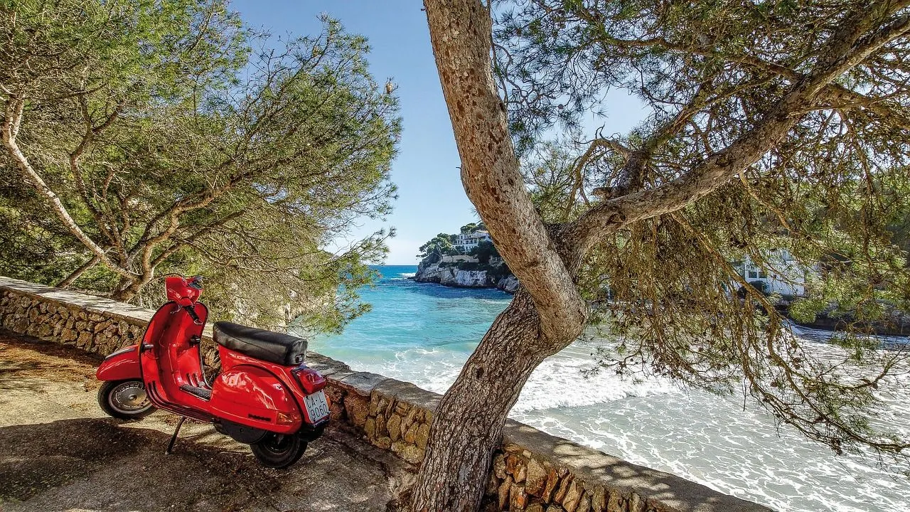 'Germans out': Anti-foreigner graffiti stirs tensions in Mallorca