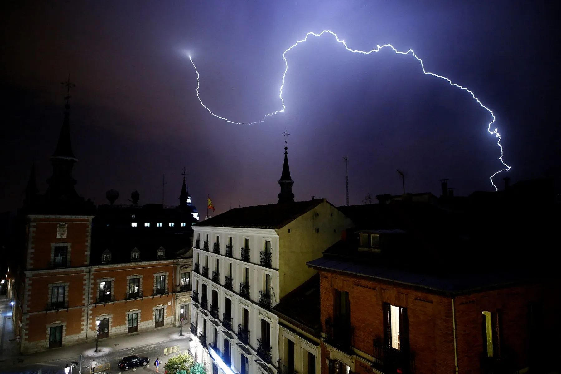 What's the 'dry storm' phenomenon making Spain's wildfires worse?