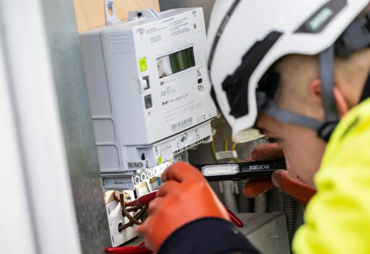 TELL US: What are your experiences of retraining in Sweden?