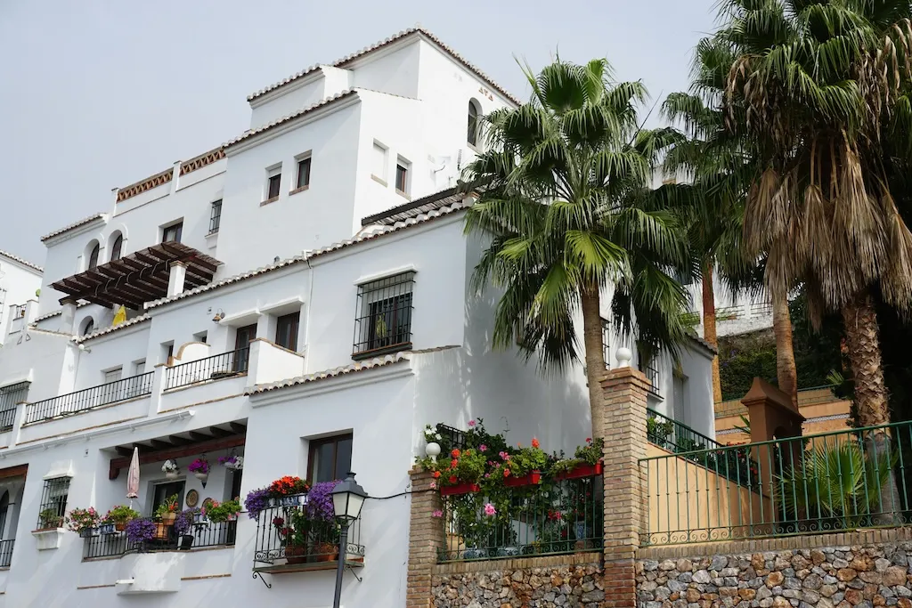 Spain's 100% property tax for foreigners weakened by new court ruling