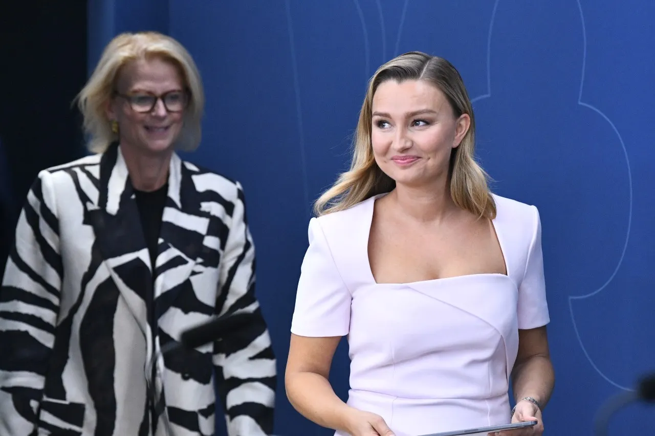 Sweden's government to cut payroll tax for young workers