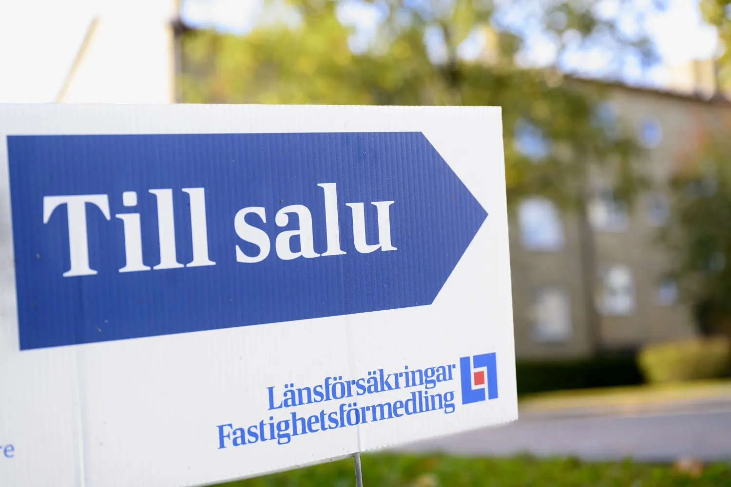 Swedish apartment prices nearing three-year high