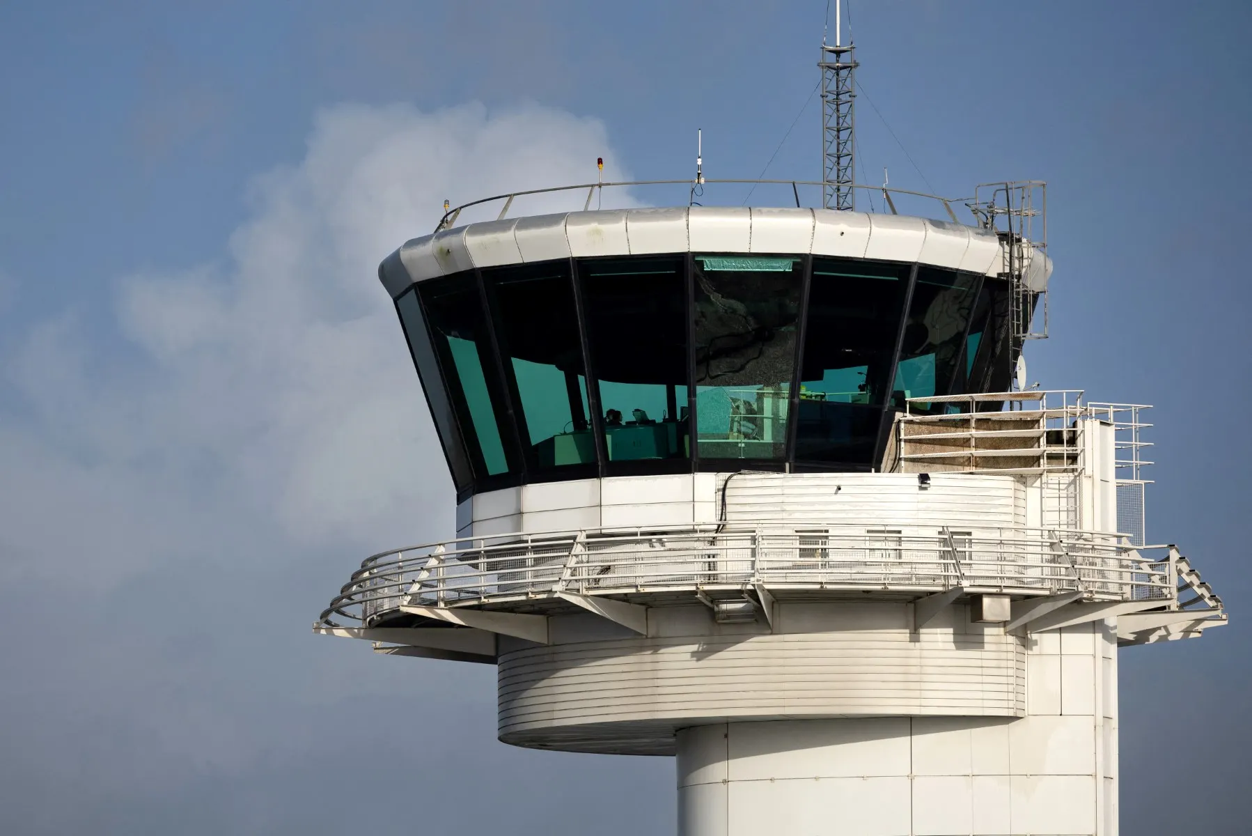 Calls to cut funding for French regional airports