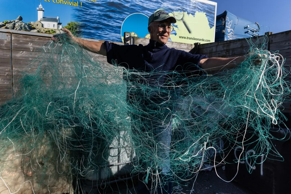 French fishing nets find new purpose on Ukraine's front lines