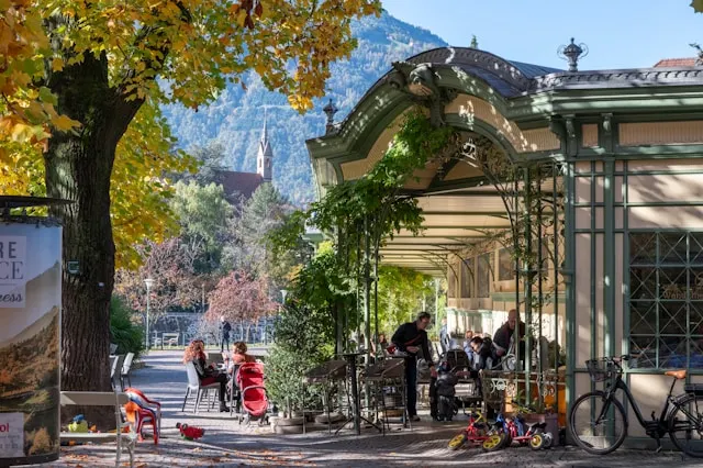 La Bella Vita: The best Italian Netflix shows and the great autumn wardrobe switch