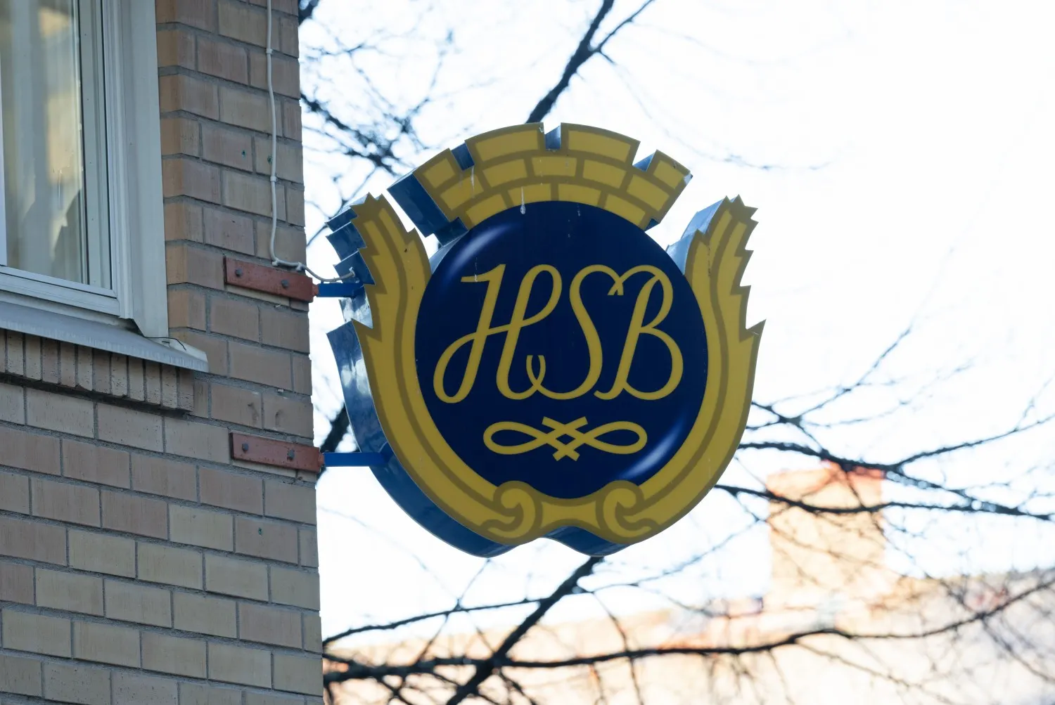 One krona home: The three-room flat on sale for just one Swedish krona