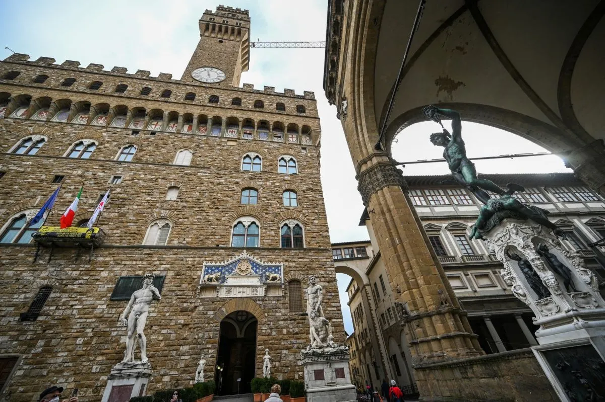 Florence extends tourist let ban to wider city neighbourhoods