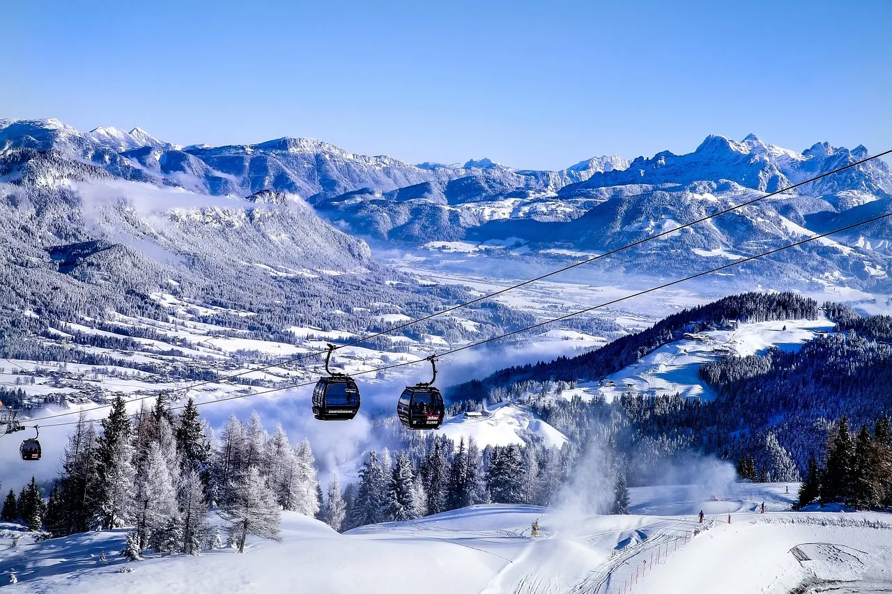 Should Austrian ski resorts offer cheaper tickets to local residents?