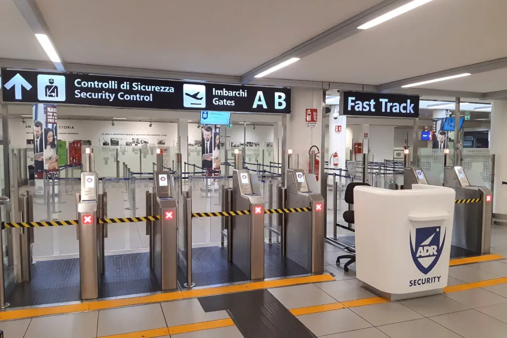 EES and ETA: What to expect when travelling to and from Italy this Christmas