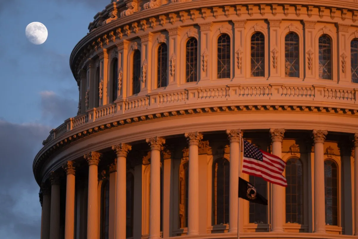 Dual citizenship for Americans in Europe threatened by proposed law