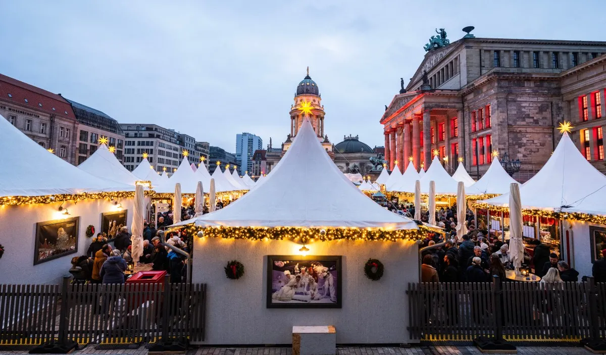 Germany says foils Islamist plot to attack Christmas market