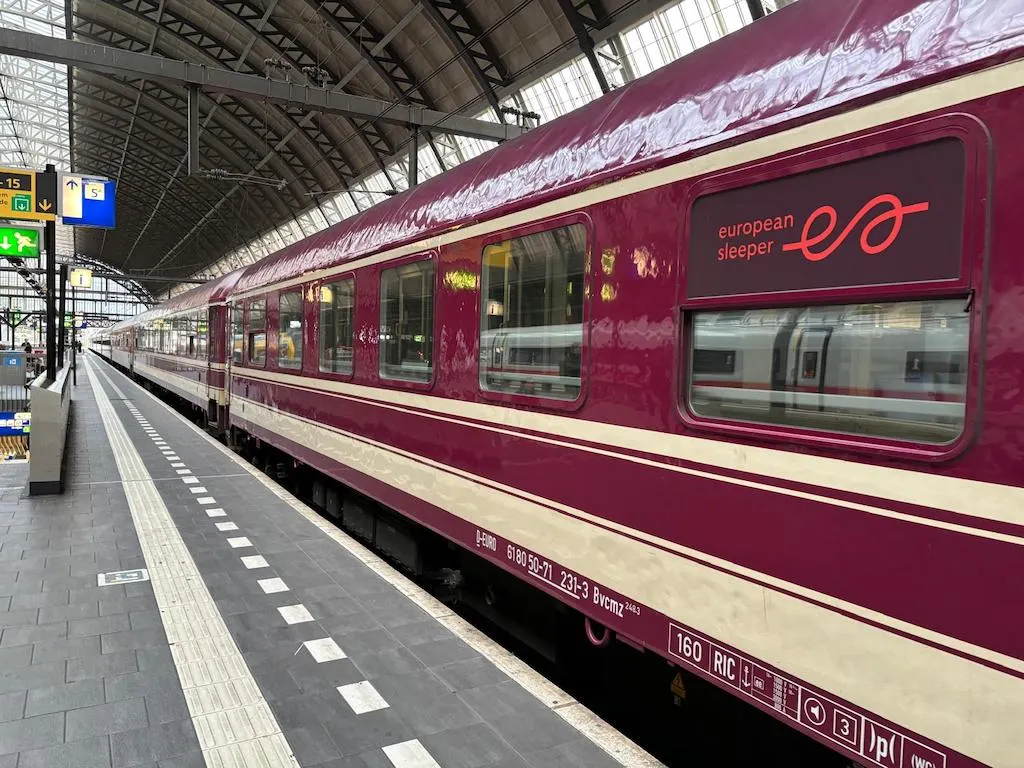 Night train connecting Italy to Brussels and Amsterdam to launch in 2026