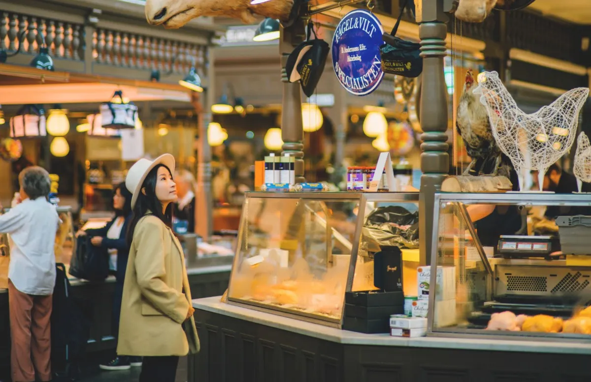 Sweden bucks global trend as income gap narrows