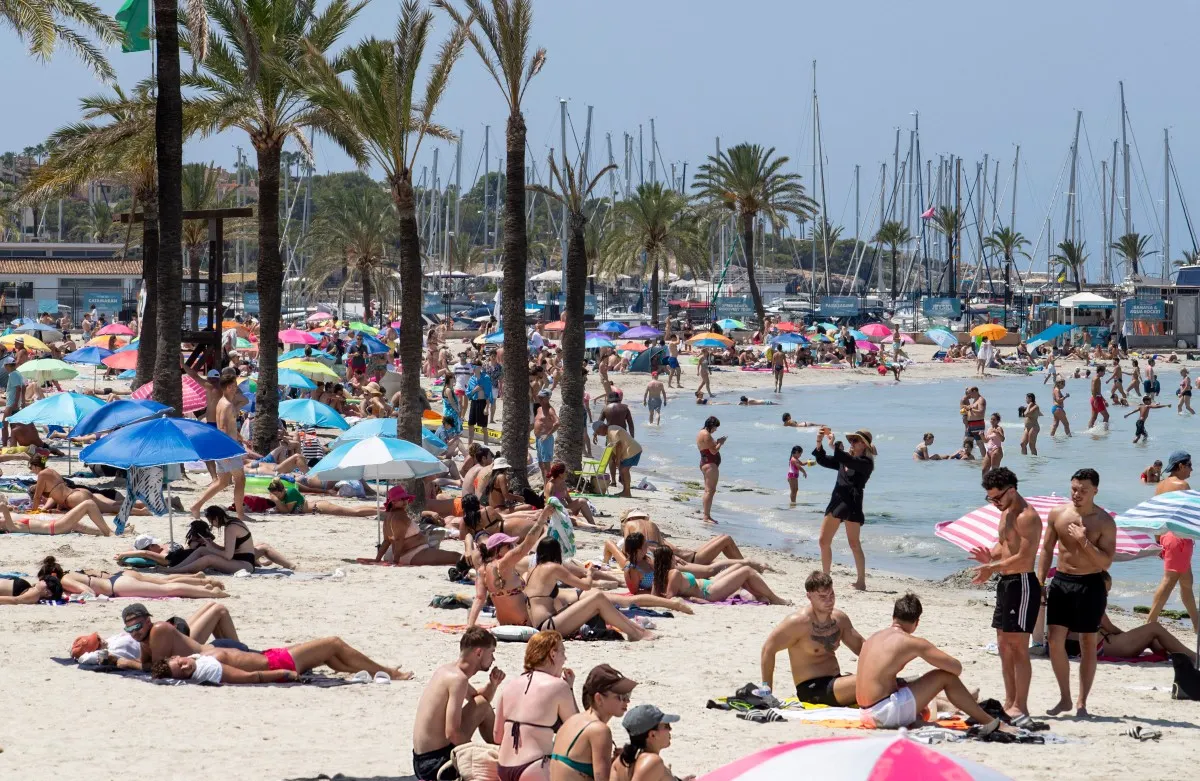 Spain on Edge: Shocking Twist in Friday's Headlines!