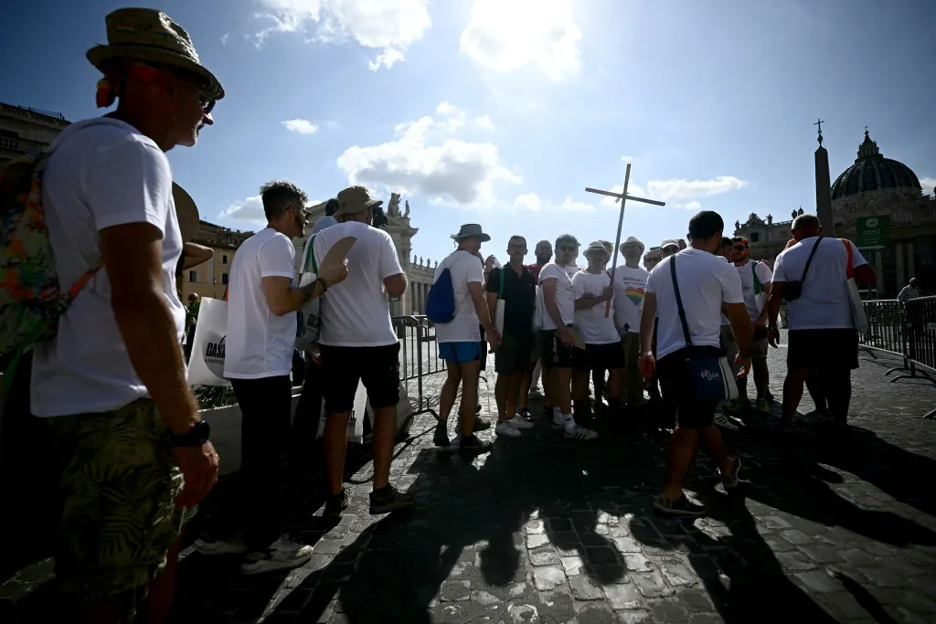 'Two-pope' Catholic Jubilee draws 33 million pilgrims to Rome