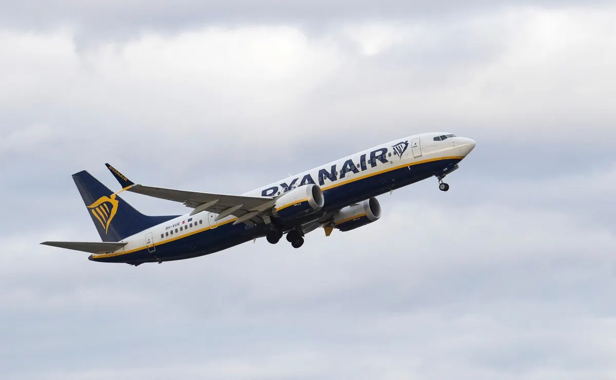 Ryanair pulls out of another French airport, citing taxes