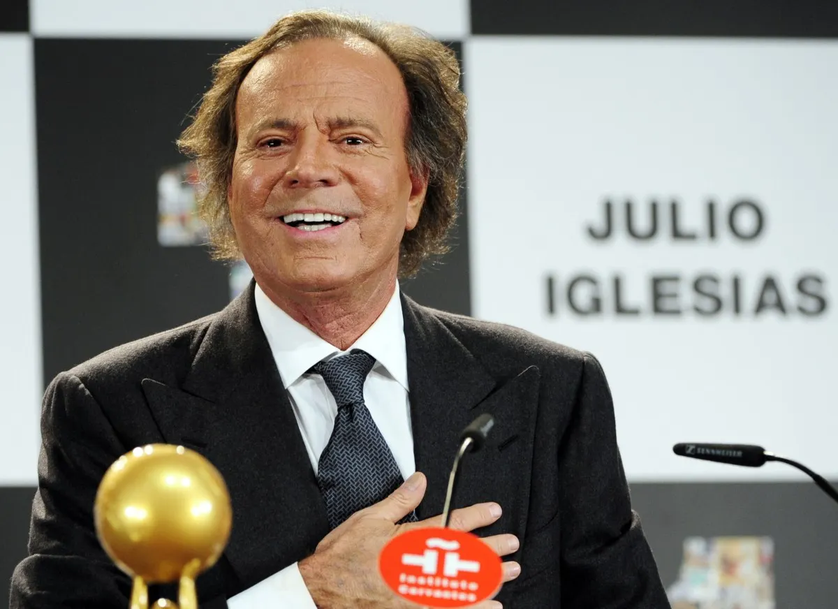 Spanish singer Julio Iglesias accused of 'human trafficking'