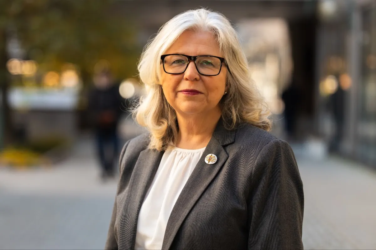 Swedish migration chief warns inquiry underestimated cost of revoking PR