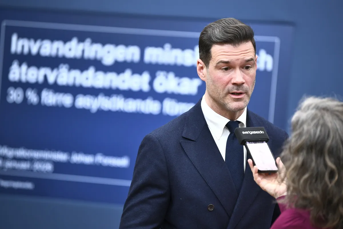 Sweden plans to publish bill easing rules for researchers and PhDs in March