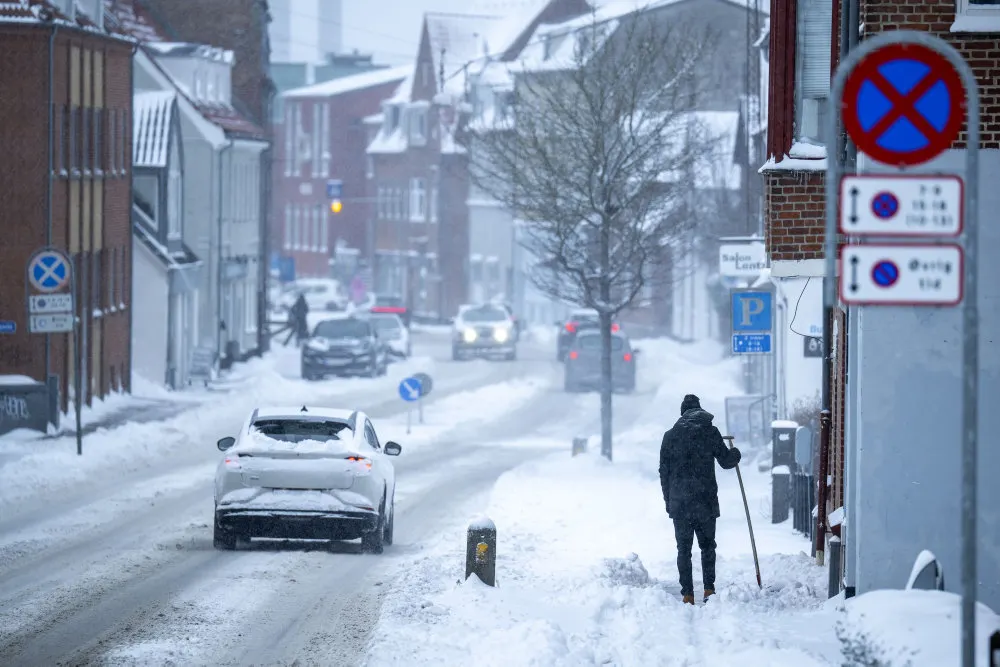Danish severe weather alert extended to entire country