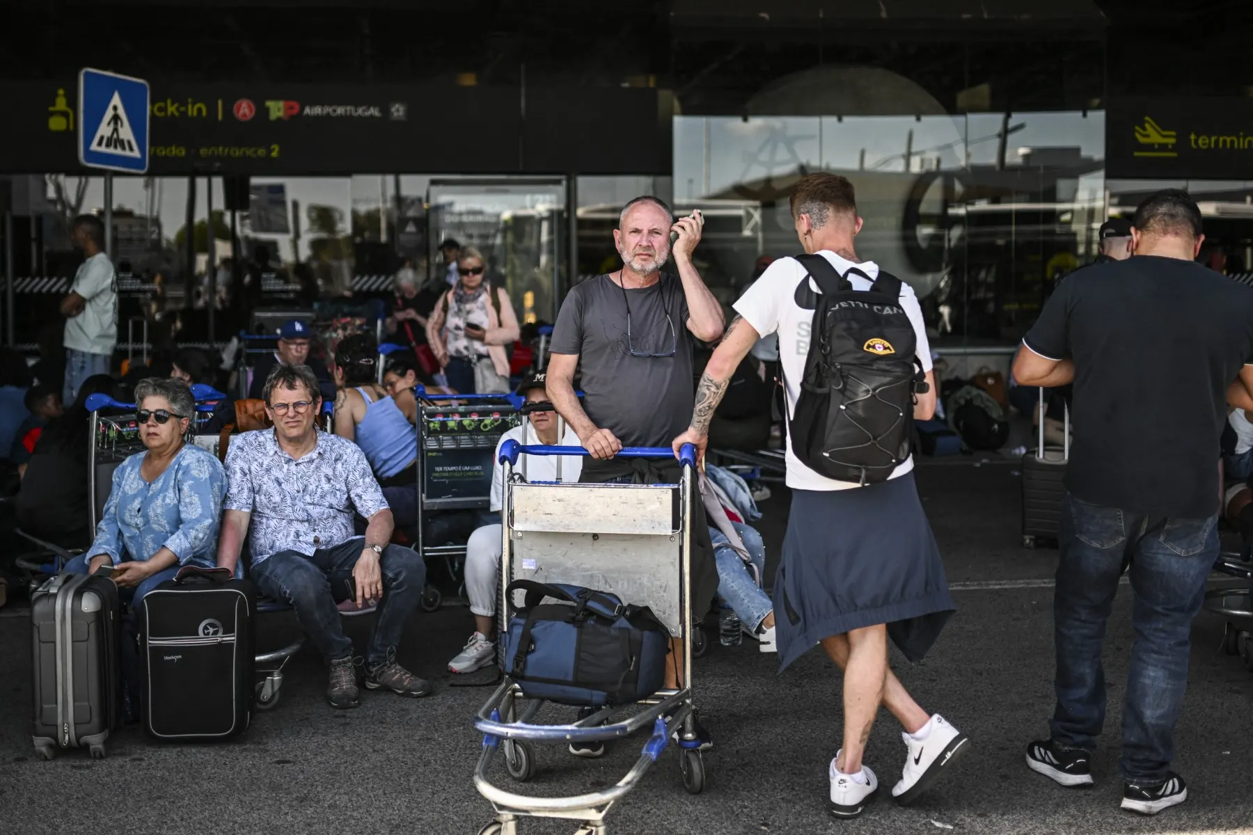 Spain bans price gouging in emergency situations