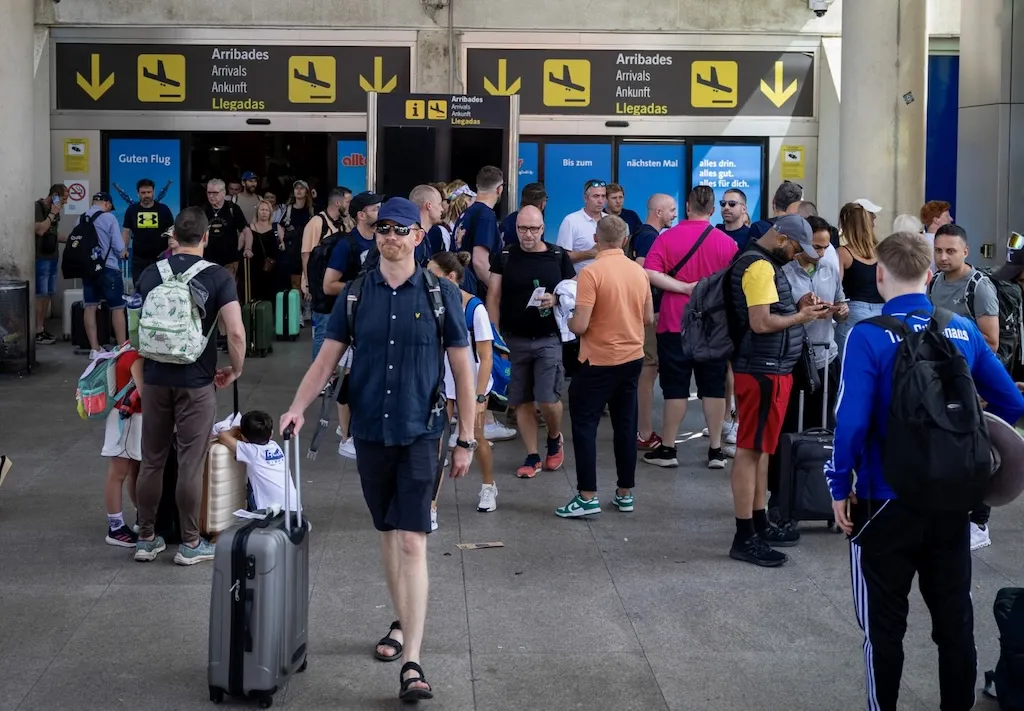 How to travel back to Spain on an expired or soon-to-be-expired residency card